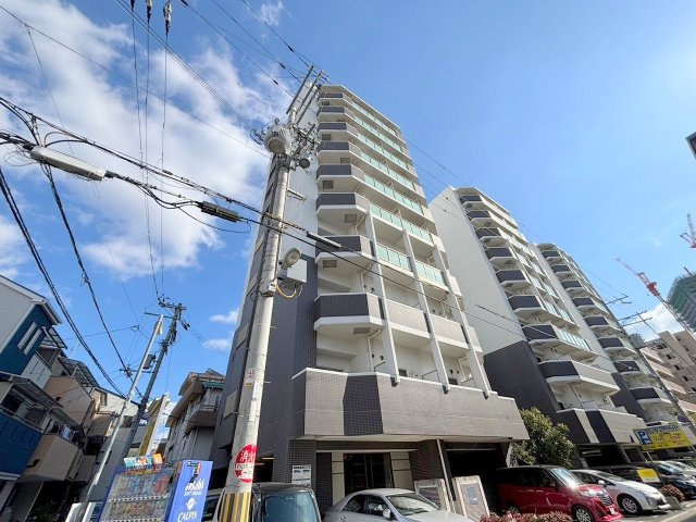Gramercy Juso-higashi 1stの外観