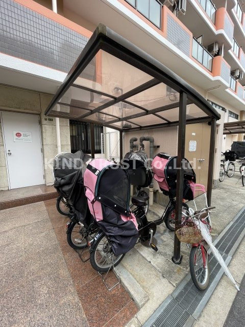 ボヌールリーブ・Tのその他共用部分|屋根付き駐輪場です