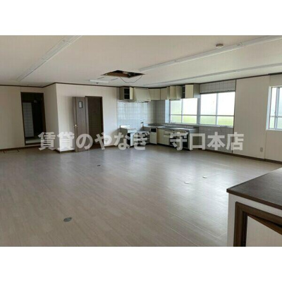 【居間・リビング】 | 片山ビル