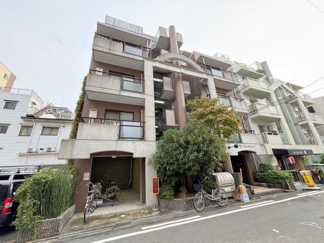 グランシャトーの外観