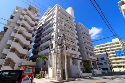 【外観】 | ラフィーネヌーベル安里