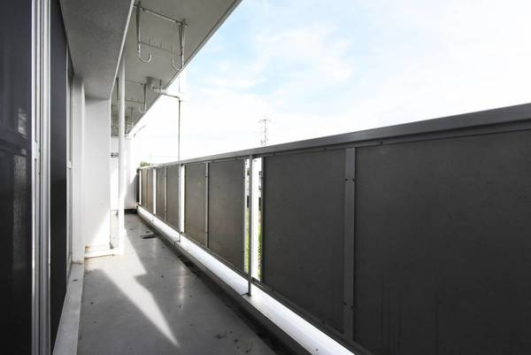 ビレッジハウス上妻2号棟のバルコニー|ビレッジハウスの同一物件・同一タイプの間取りの写真です