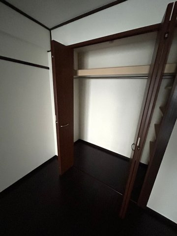 クリーンハイツ三田の収納|広々とした収納スペースがあります。