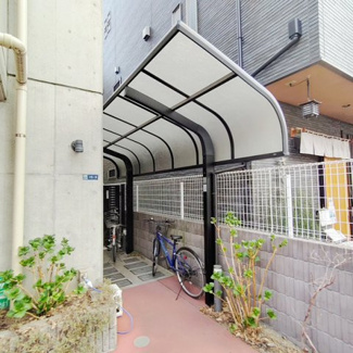 【駐車場】 | 敷地内に自転車置き場があります(^^)/