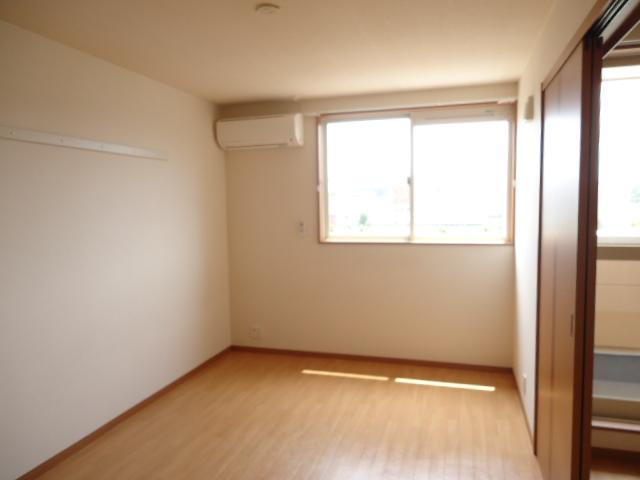 モンシェリーの内装|南側洋室