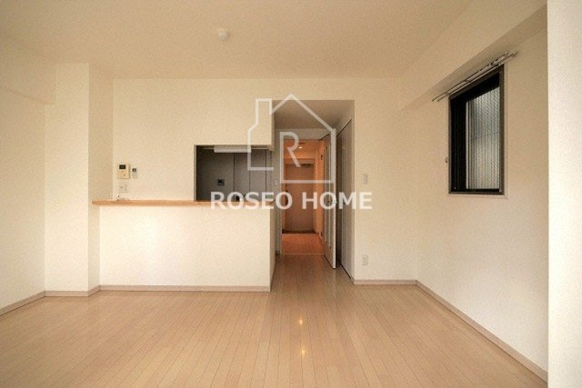 カルムクレール2.5.8の居間・リビング|同マンション別部屋：参考写真