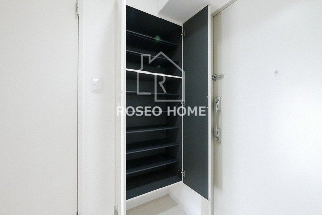 Noble Maisonノーヴルメゾンの収納|同マンション別部屋：参考写真