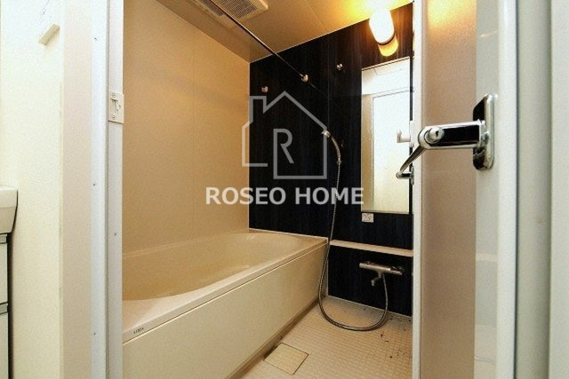 Noble Maisonノーヴルメゾンの浴室|同マンション別部屋：参考写真