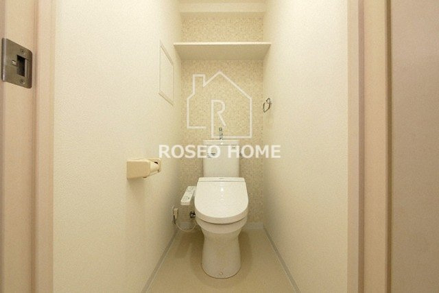 Noble Maisonノーヴルメゾンのトイレ|同マンション別部屋：参考写真