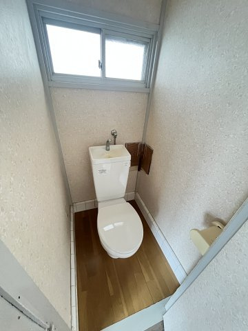 八幡荘のトイレ