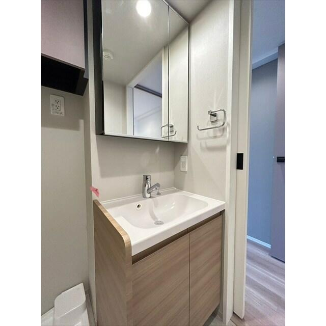 コスモグラシア両国レジデンスの洗面所| 