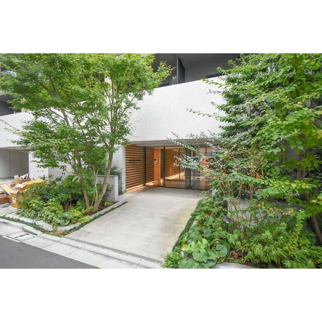 コスモグラシア両国レジデンスのエントランス| 