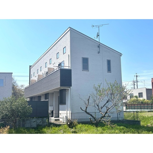 岐阜市川部２丁目のアパート