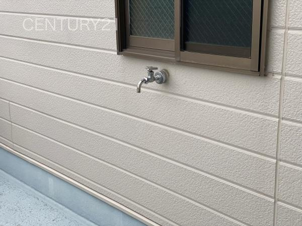 高崎市四ツ屋町中古一戸建てのバルコニー|水道付き