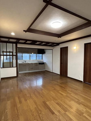 【居間・リビング】 | 米子市旗ヶ崎7丁目　戸建て