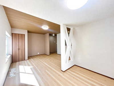 【居間・リビング】 | 米子市夜見町　戸建て