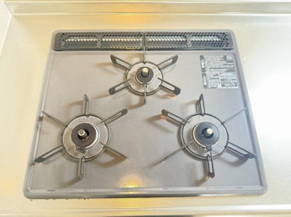 【キッチン】 | 進和山科ハイライフ | ３口ガスコンロ付システムキッチン