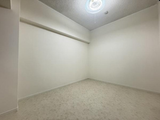 【洋室】 | 進和山科ハイライフ | 洋室4.5帖