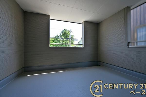 リーブルガーデン東新堂 ３号棟 ／新築一戸建のバルコニー|■現地撮影写真■インナーバルコニーで急な雨でも安心です！