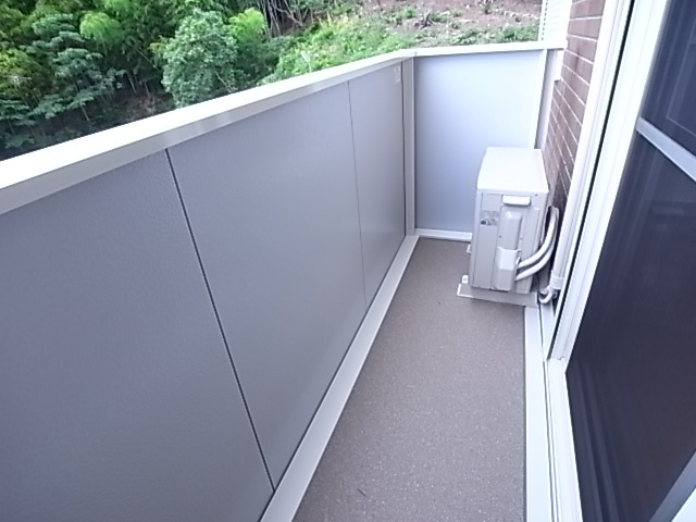 ウィット垂水のバルコニー