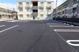 【駐車場】