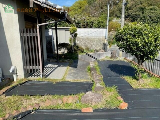 姫路市御立東3丁目　　中古戸建の庭