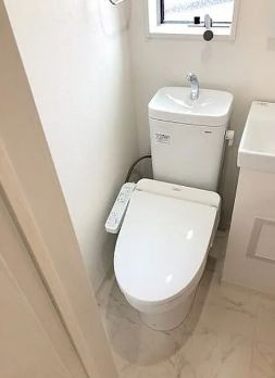 【トイレ】 | シャット・ノワール