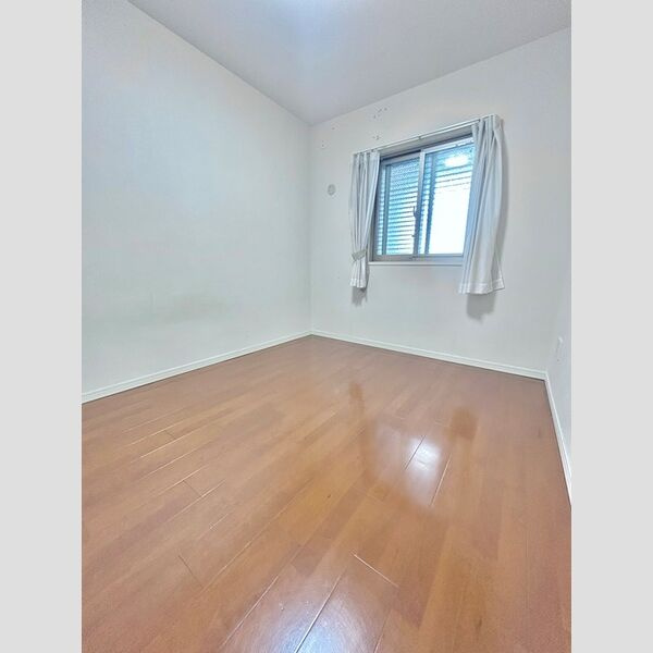 グランドメゾン勝川ネクシティウエストコートの居間・リビング