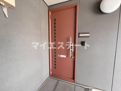 【玄関】 | サウザンドタウンA