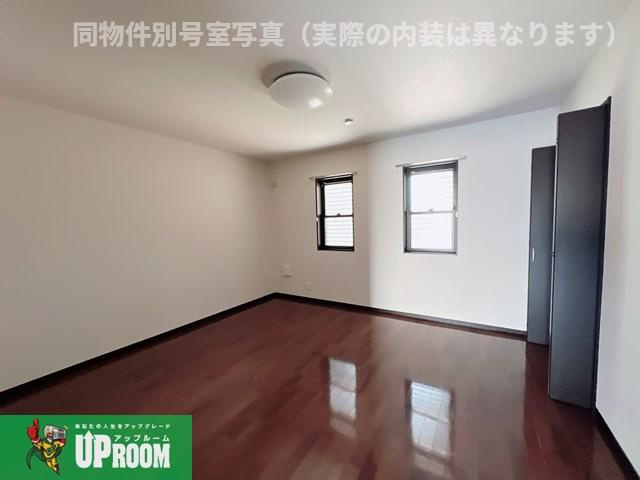 アンプルール　リーブル　鉦和の内装