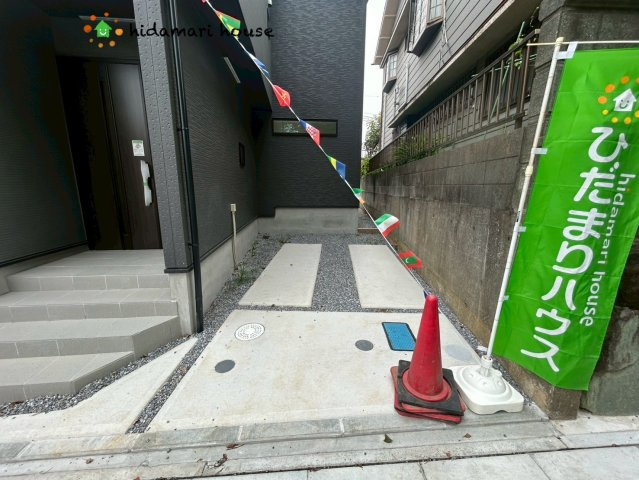 見沼区深作12期　新築戸建　グラファーレ01の駐車場