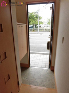 【玄関】 | レディエンス陵東 B