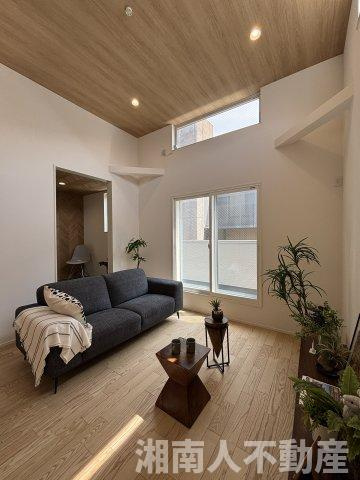 茅ヶ崎市若松町13-2新築戸建ての居間・リビング