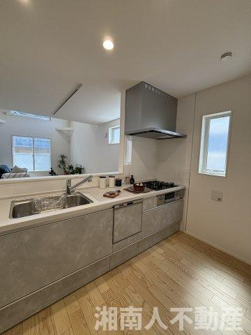 茅ヶ崎市若松町13-2新築戸建てのキッチン|キッチンです