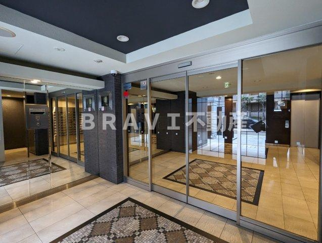 エスリード深江橋 BRAVI不動産のエントランス