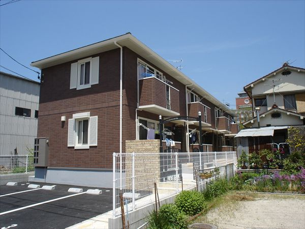 アプリコットツリータウンの外観