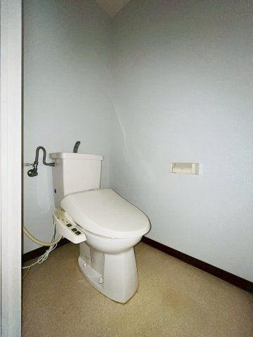 リ・ボーン多聞台のトイレ