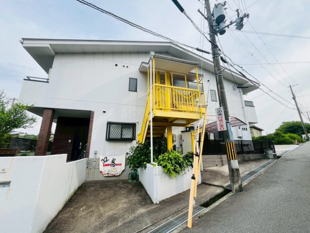 リ・ボーン多聞台の外観