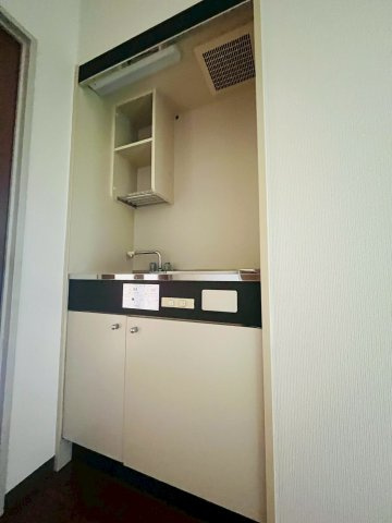 リ・ボーン多聞台のキッチン