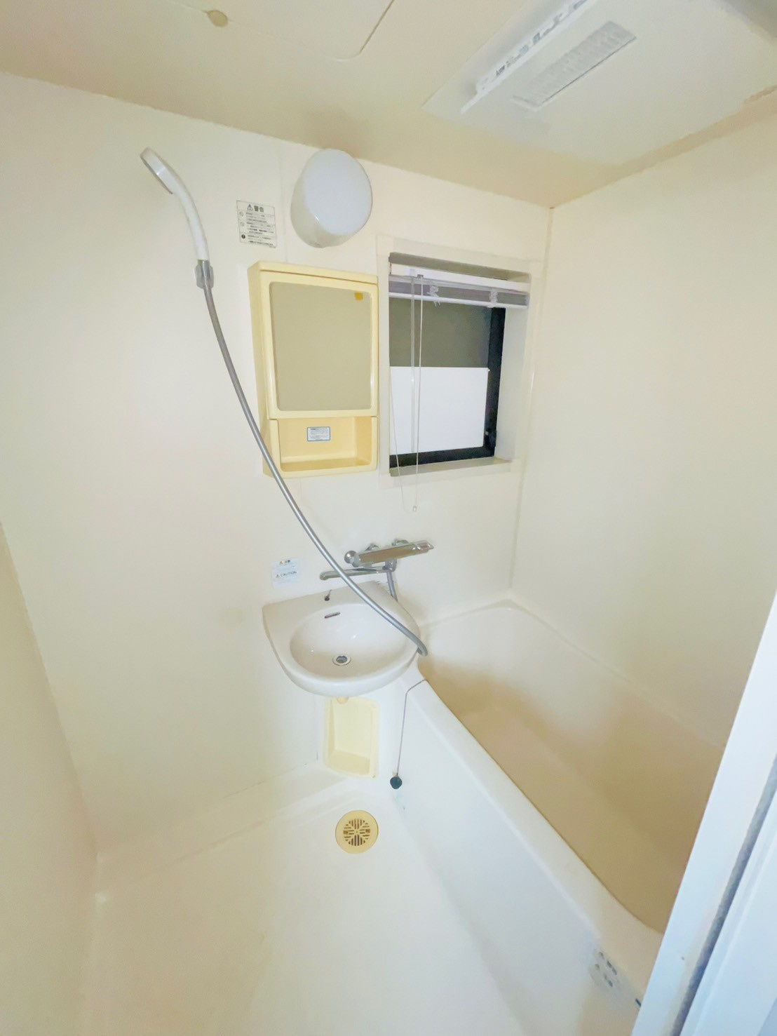 リ・ボーン多聞台の浴室