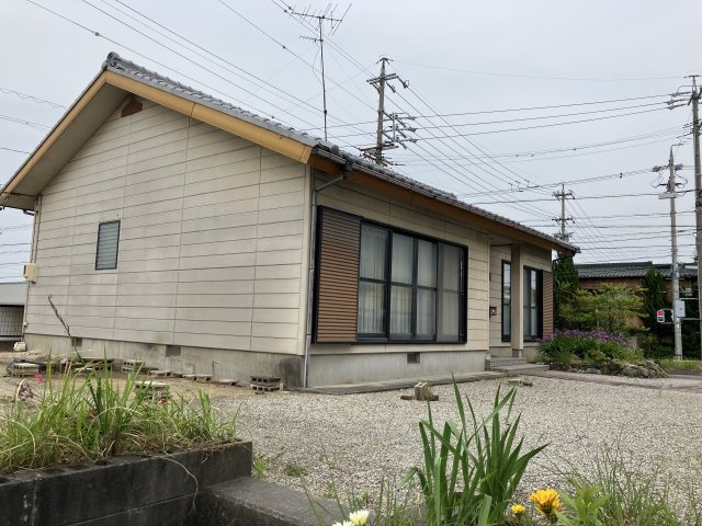 碧南市東山町２丁目の外観