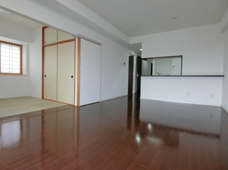 【居間・リビング】 | グランボア宇都宮アヴニール