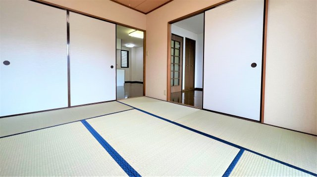 メゾンクラブエコーの和室