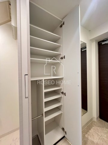 ラ・フォルム本町WESTの収納