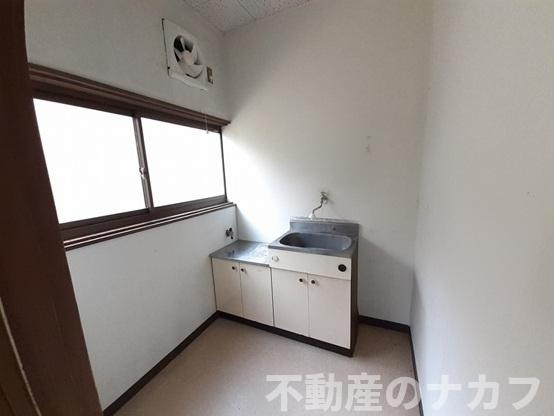 宇城市松橋町久具の一棟アパートの内装|東側店舗　室内