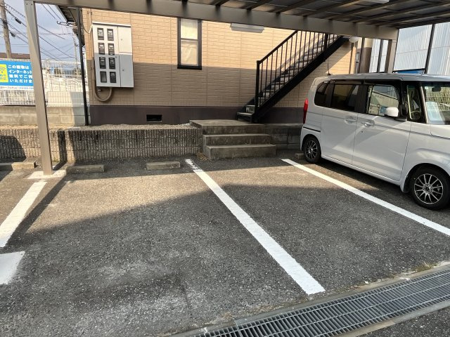 ハビテーションゆめさきの駐車場