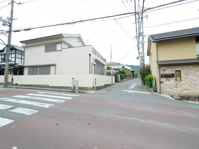 高畑町店舗