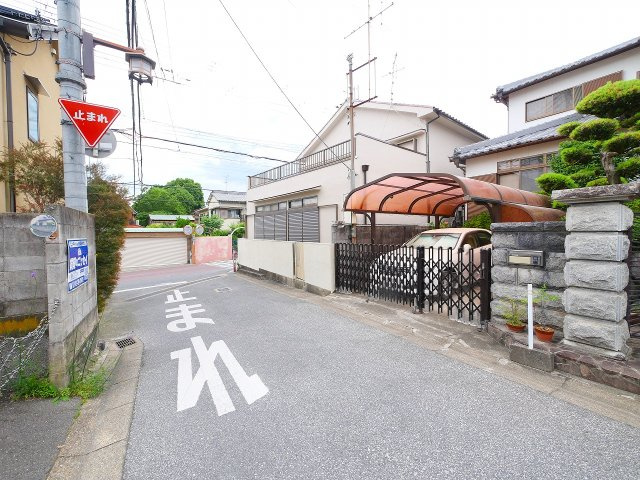 高畑町店舗