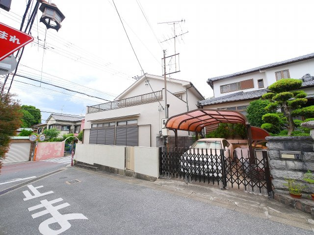 高畑町店舗