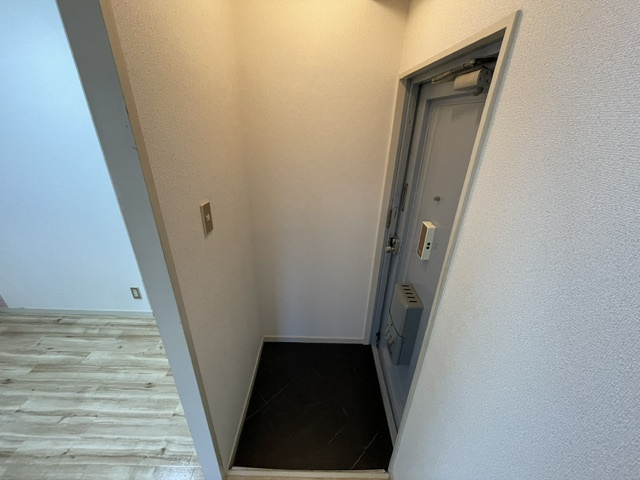 【玄関】